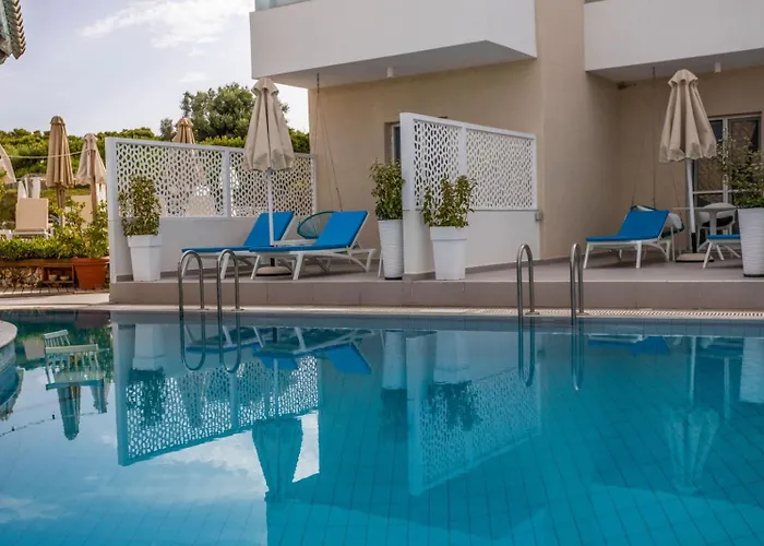 Del Mare Beach Hotel